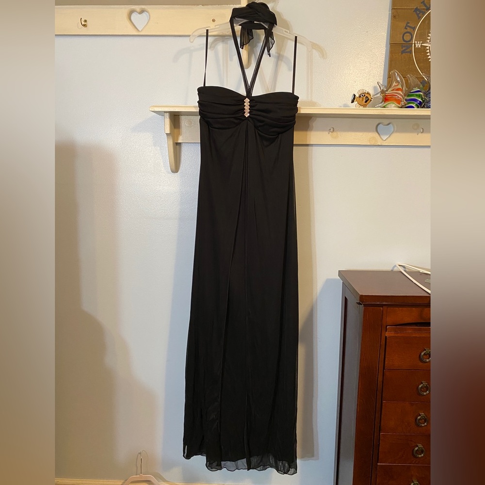 Black formal/prom halter top dress, Never worn